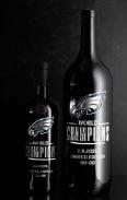 0 Mano's Winery - Eagles Champion Etched Cabernet Gift Box